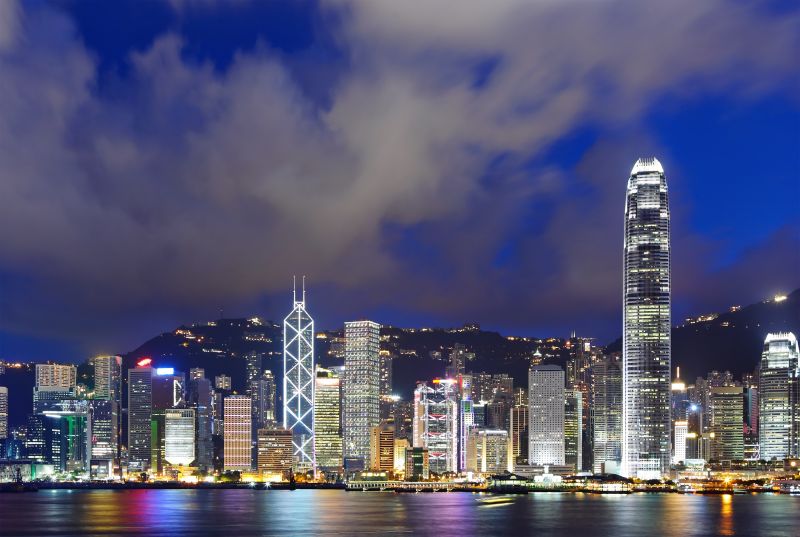 香港景点推荐】夜游「全球三大夜景之首」：维多利亚港｜亚洲最美灯光秀
